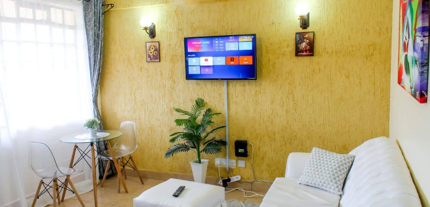 Enjoy the beauty of School lane ,behind Sarit center- Wetlands in this stylishly furnished one bedroom apartment.