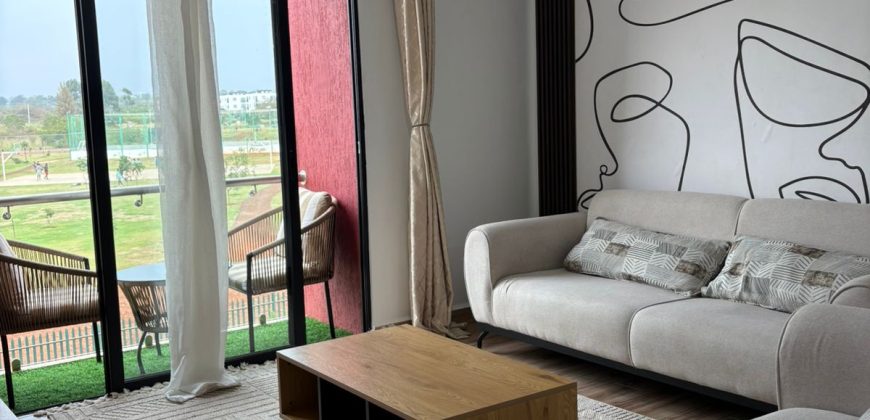Trendy Furnished 2BR Apartments with Pool Vibes – Tatu City!