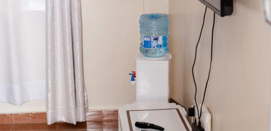 𝐑𝐨𝐦𝐚𝐧𝐭𝐢𝐜 𝐒𝐭𝐮𝐝𝐢𝐨 𝐇𝐢𝐝𝐞𝐚𝐰𝐚𝐲 kisumu city – 𝐖𝐡𝐞𝐫𝐞 𝐌𝐨𝐦𝐞𝐧𝐭𝐬 𝐓𝐮𝐫𝐧 𝐈𝐧𝐭𝐨 𝐌𝐞𝐦𝐨𝐫𝐢𝐞𝐬